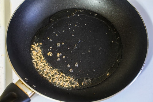 tempering cumin seeds