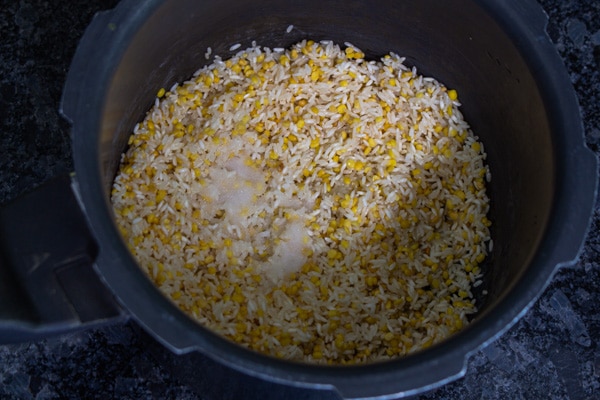 dal rice in pressure cooker with salt