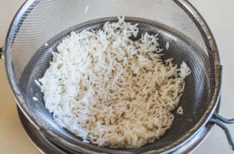 Straining Rice How To Cook PERFECT Basmati Rice - Spice Up The Curry