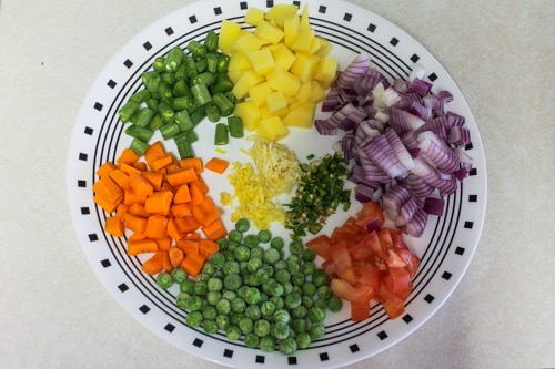 chopped veggies for vegetable pulav