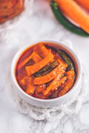how to make carrot pickle (Indian style)