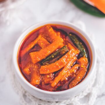 how to make carrot pickle (Indian style)