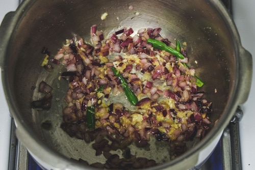 saute ginger, garlic, green chilies