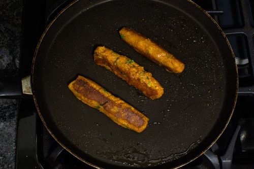 shallow frying potato roll