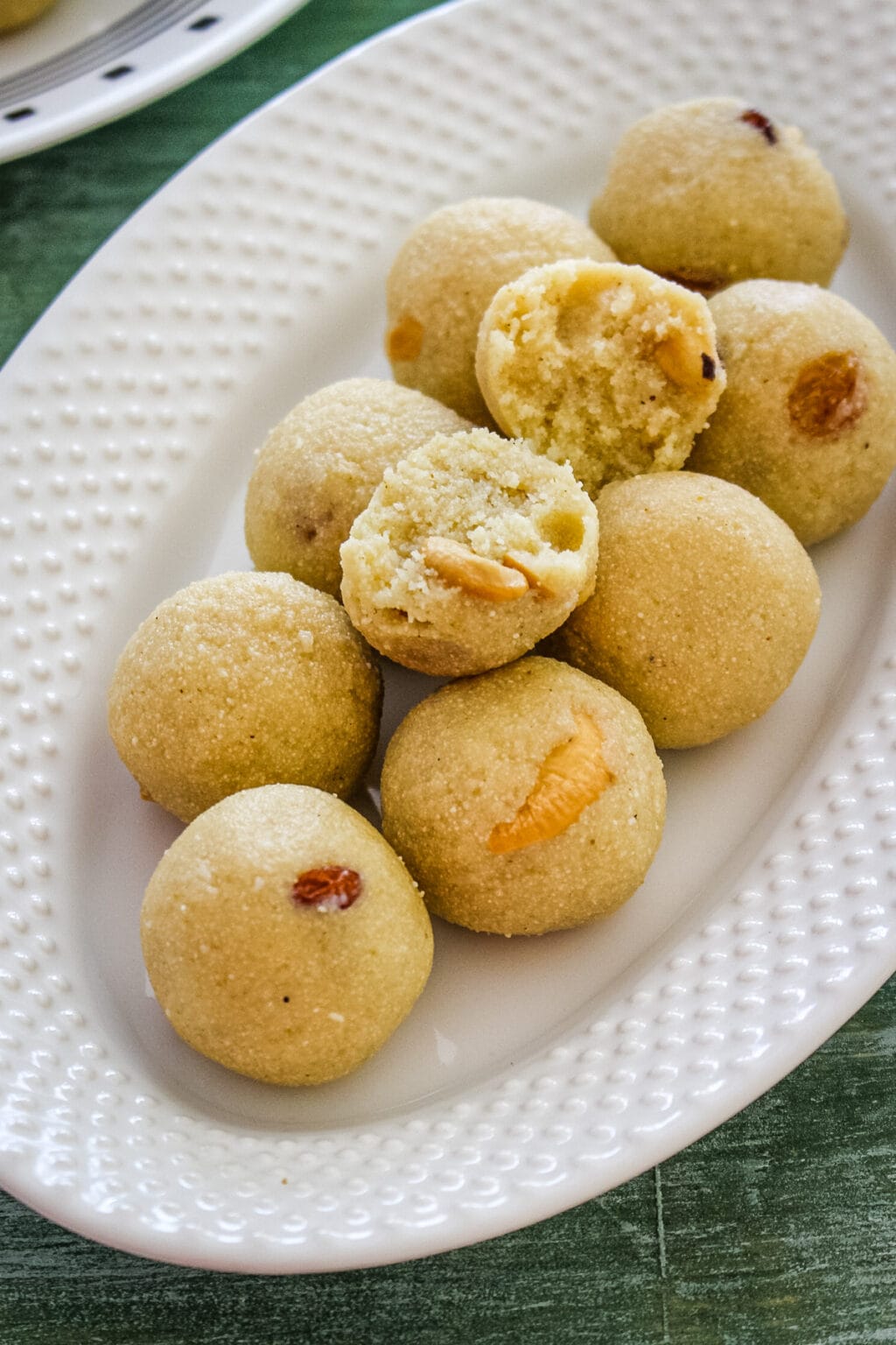rava-laddu-recipe-with-condensed-milk-spice-up-the-curry