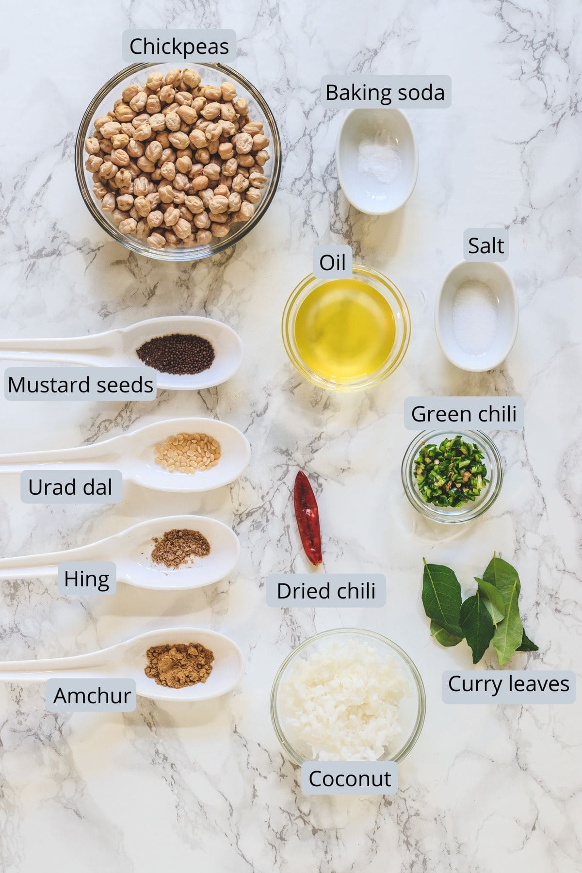 Ingredients used in channa sundal includes chickpeas, salt, oil, chilies, curry leaves and spices.